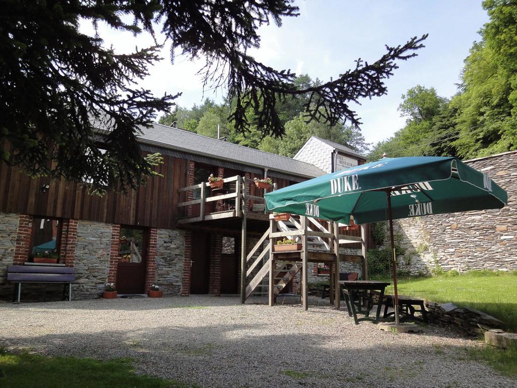 Parkhotel Villa Des Effats Vielsalm Exterior photo