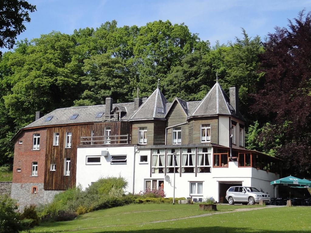 Parkhotel Villa Des Effats Vielsalm Exterior photo